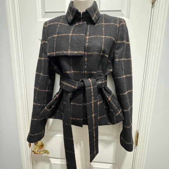 Akris size 10 black camel alpaca designer jacket - Picture 3 of 8